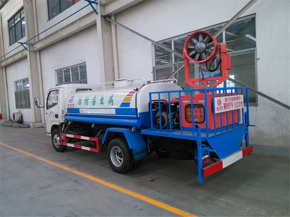 سيارة Dongfeng Dolica لتجفيف الغبار