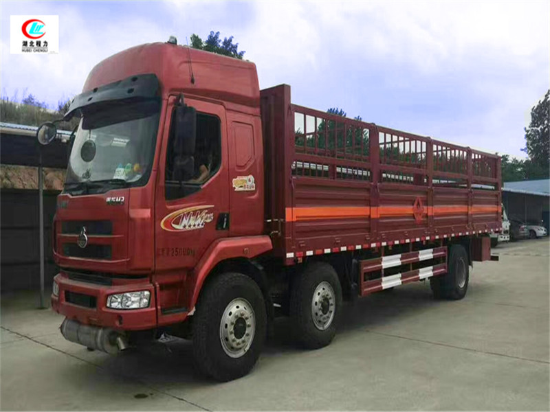 شاحنة نقل أسطوانة غاز Dongfeng Li 9.6 متر [فئة II]