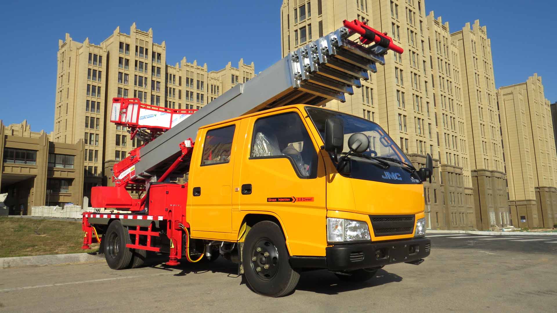 (28-33 متر، لوحة رخصة زرقاء) Jiangling دبابة مزدوجة منصة العمل الجوية