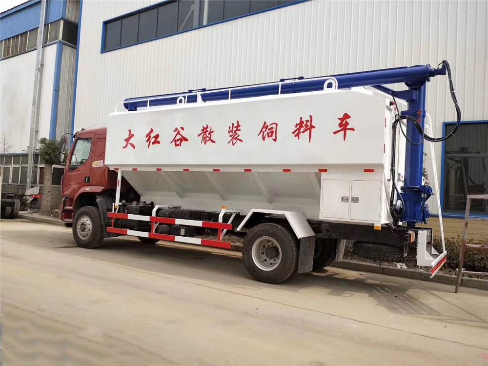 شاحنة Liu Auto Chonglong [28 مكعب] شاحنة نقل الأعلاف