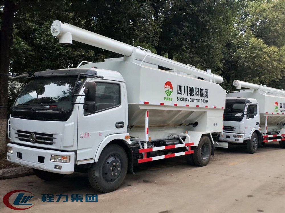 شاحنة Dongfeng Dolica [12 مكعب] شاحنة نقل الأعلاف