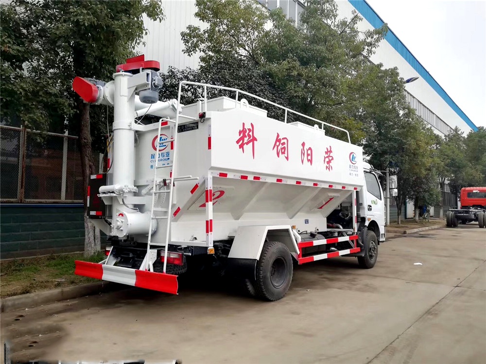 شاحنة Dongfeng Dolica [12 مكعب] شاحنة نقل الأعلاف