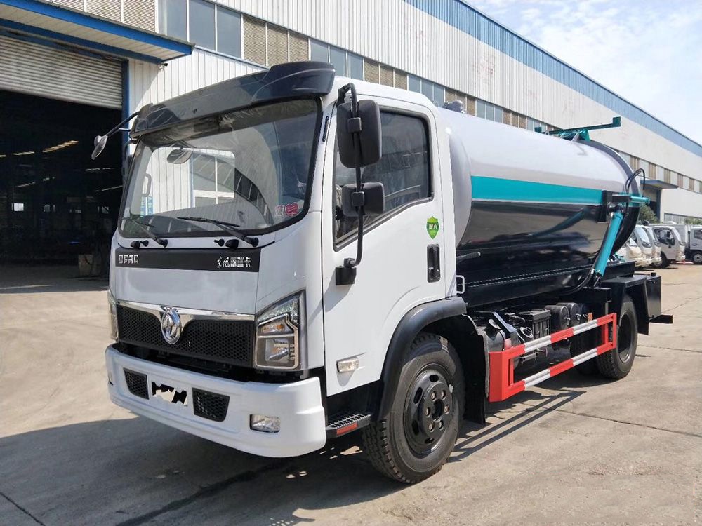 【8 أطراف】 Dongfeng D7 مركبة جمع النفايات السائلة