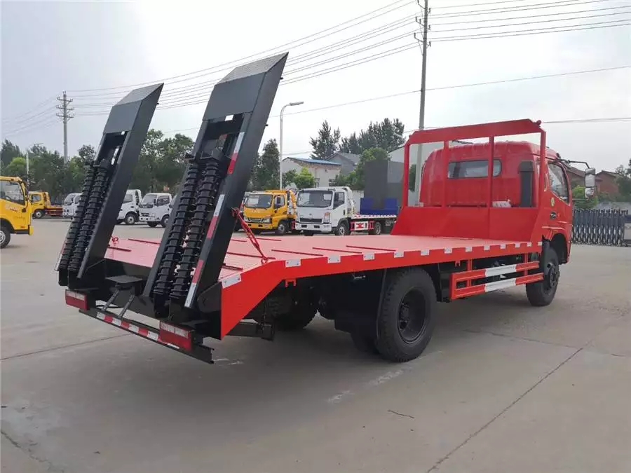 Dongfeng Furuca ثقيلة 12 طن شاحنة رافعة خلفية