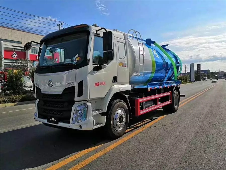 دونغفينغ لي أوتو شاحنة سحب الصرف الصحي 12 طن