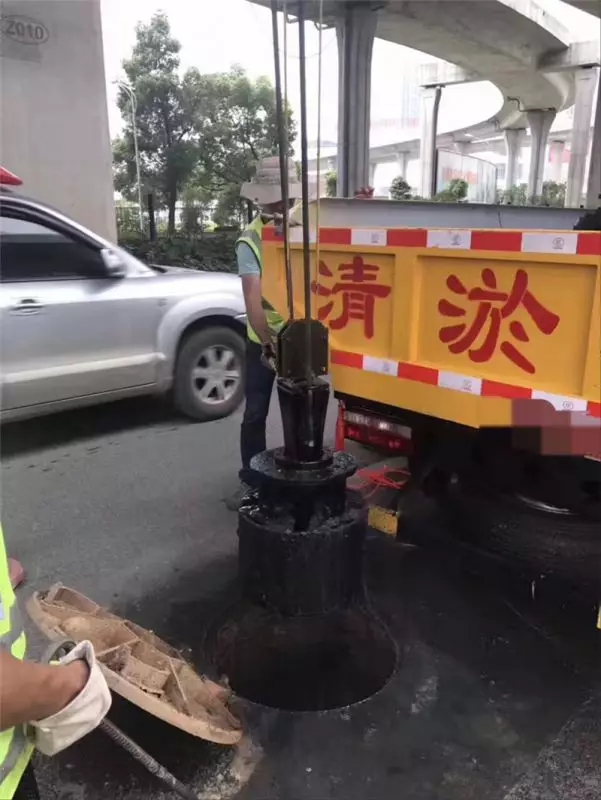 Dongfeng Dolica صرف صحي سيارة تنظيف