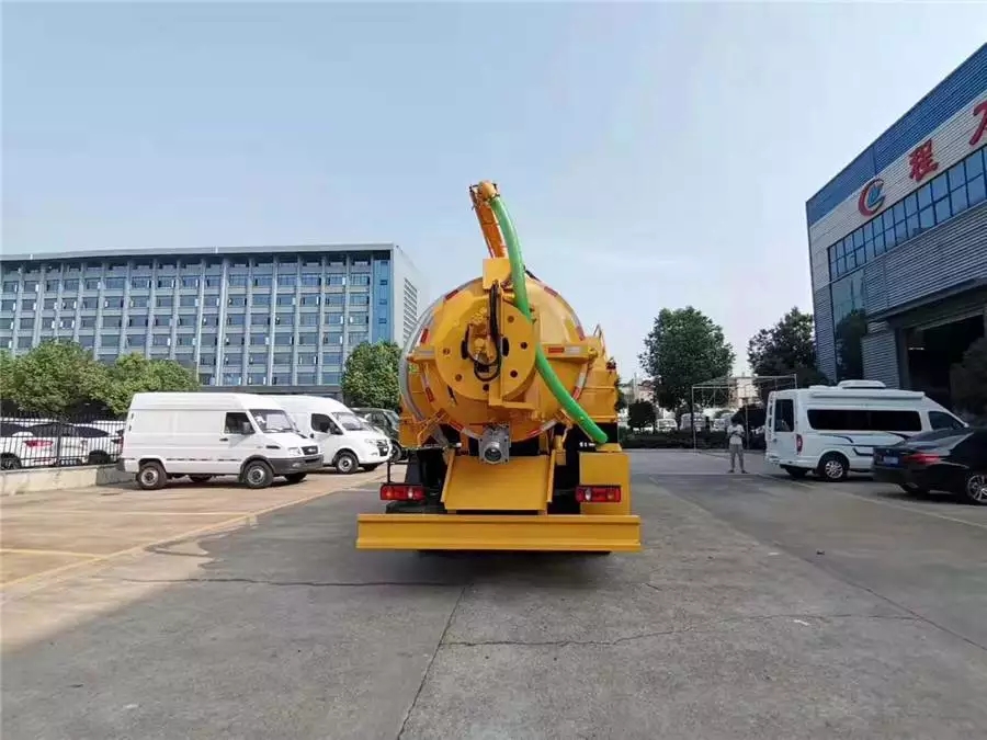 سيارة نظافة Dongfeng Tianjin 12 مكعب لتسحب النفايات الصلبة والبوليماستيك