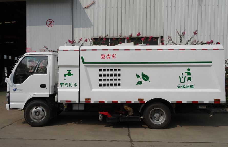 شاحنة Isuzu الصغيرة للتنظيف بالسحب العكسي
