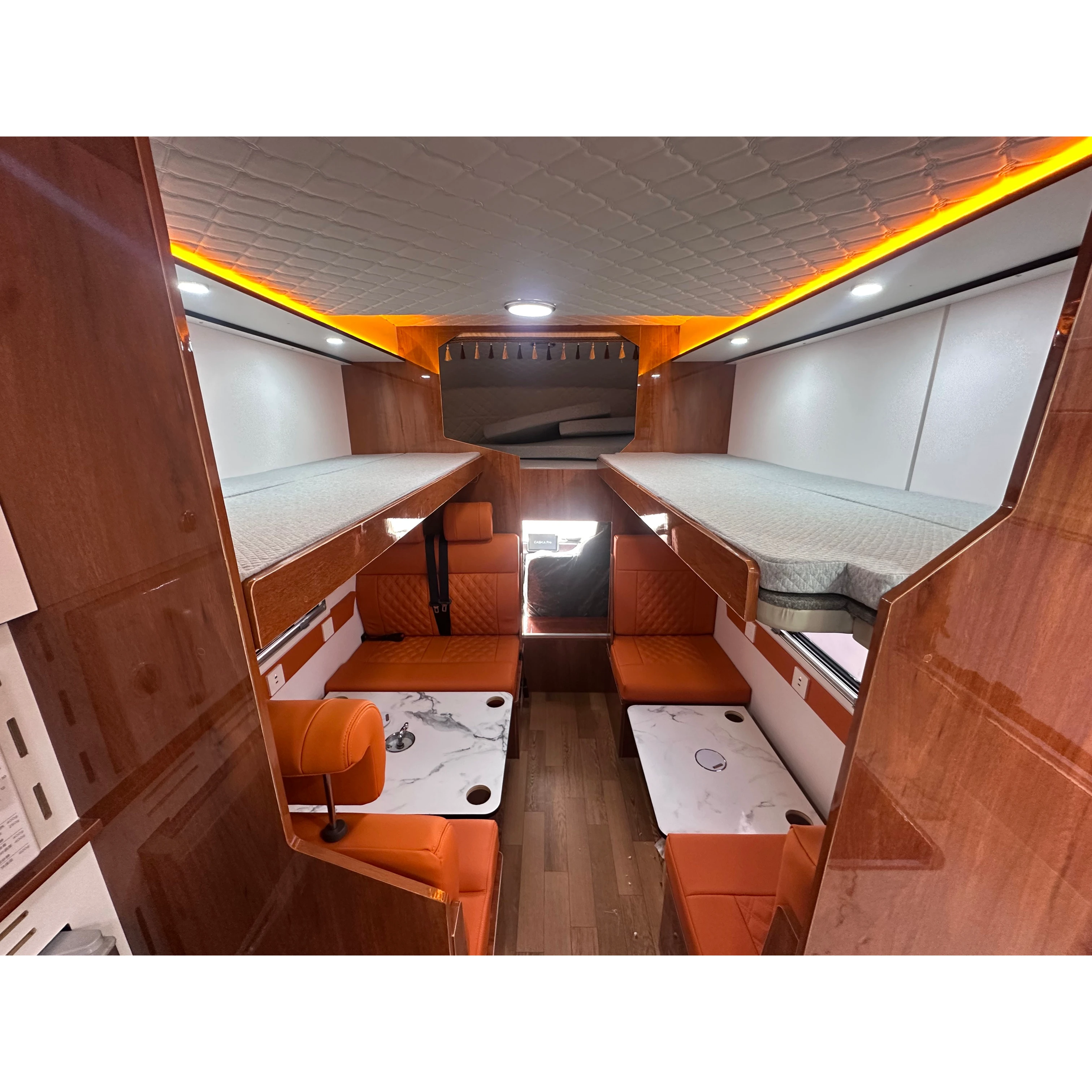 بيع المباشر من مصنع Chengli للسيارات المتنقلة - شاحنة Yujian S100 خماسية الغرف RV